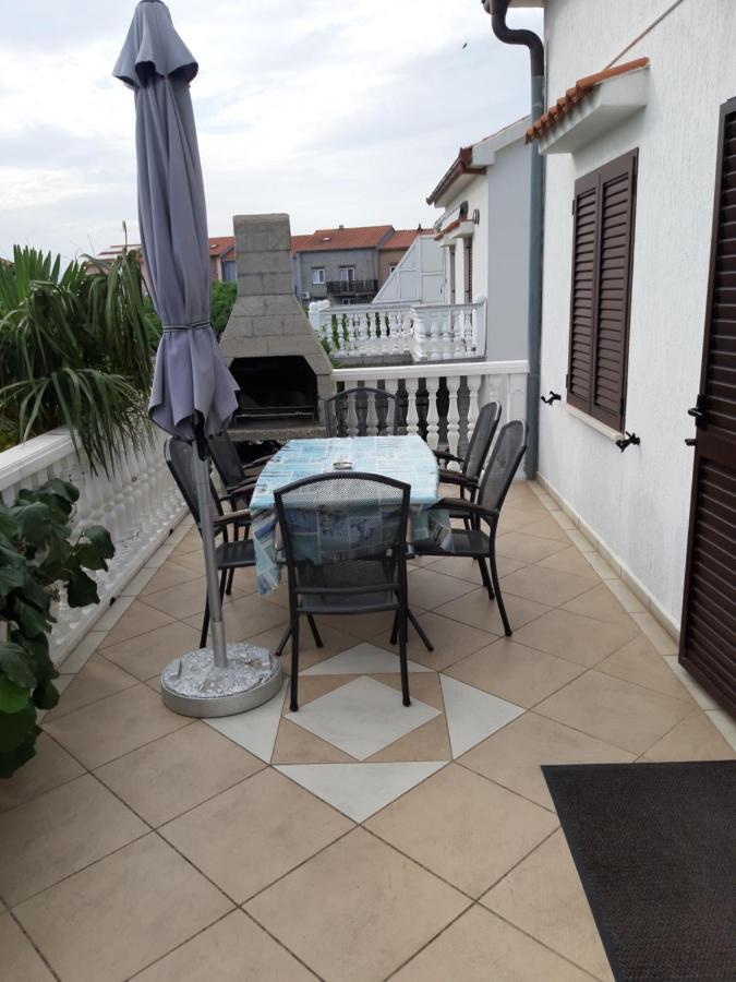 Apartmani Jozefina Omisalj Bilik gambar