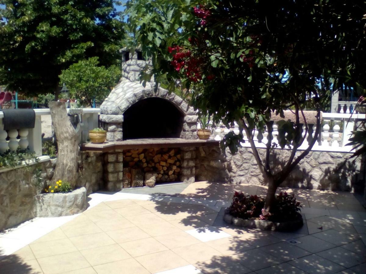 Apartmani Jozefina Omisalj Luaran gambar