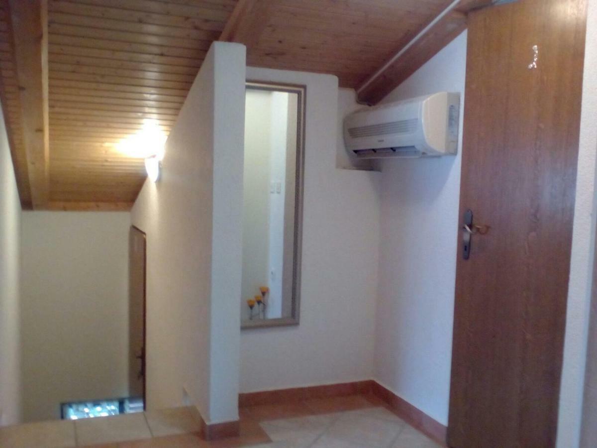 Apartmani Jozefina Omisalj Luaran gambar